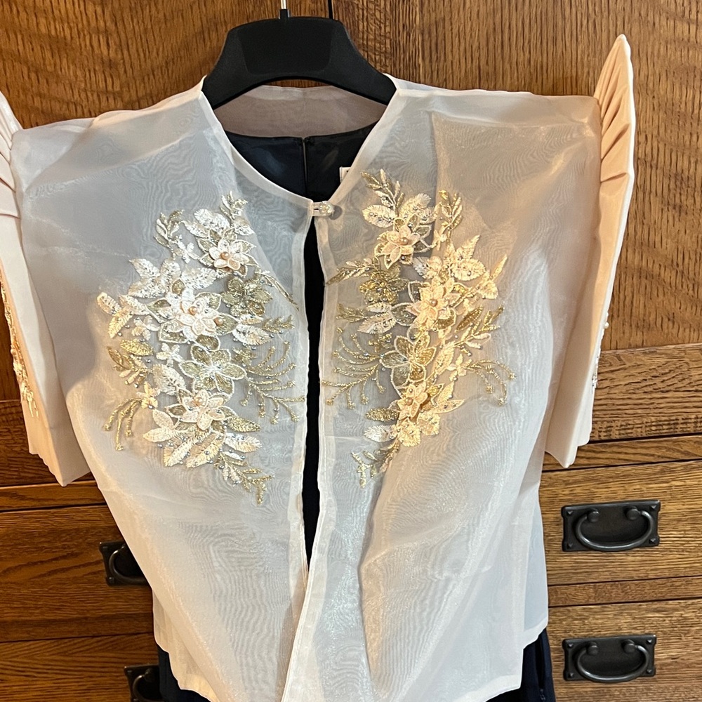 Elegant Cream Floral Embroidered Women's Top